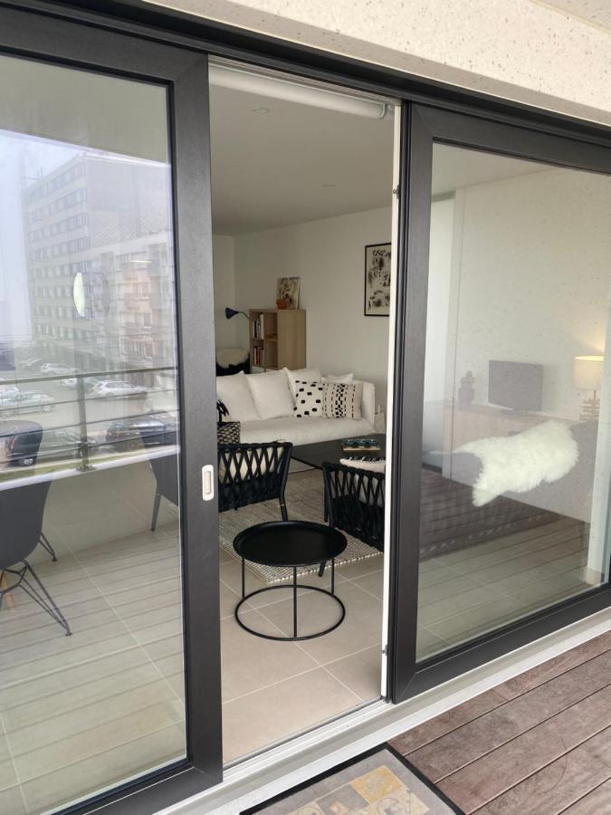 Lichtrijk 2-Slaapkamerappartement Met Zeezicht En Gratis Parking オステンド エクステリア 写真