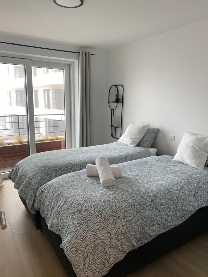Lichtrijk 2-Slaapkamerappartement Met Zeezicht En Gratis Parking オステンド エクステリア 写真