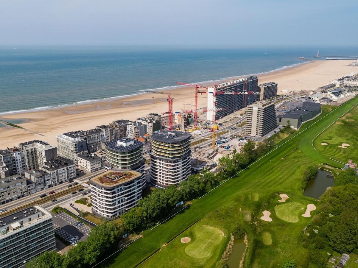 Lichtrijk 2-Slaapkamerappartement Met Zeezicht En Gratis Parking オステンド エクステリア 写真